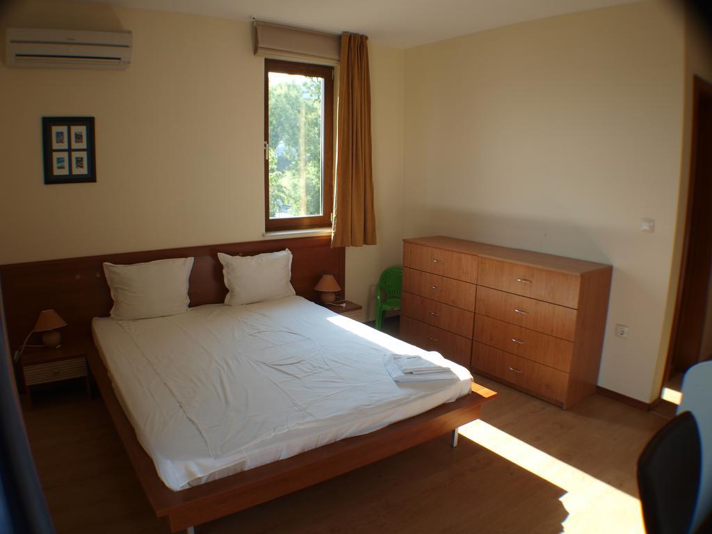 Nessebar View Apartament Стая снимка