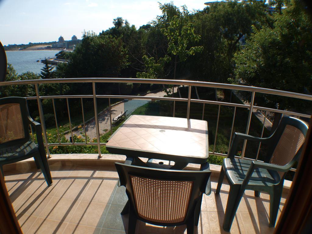 Nessebar View Apartament Стая снимка