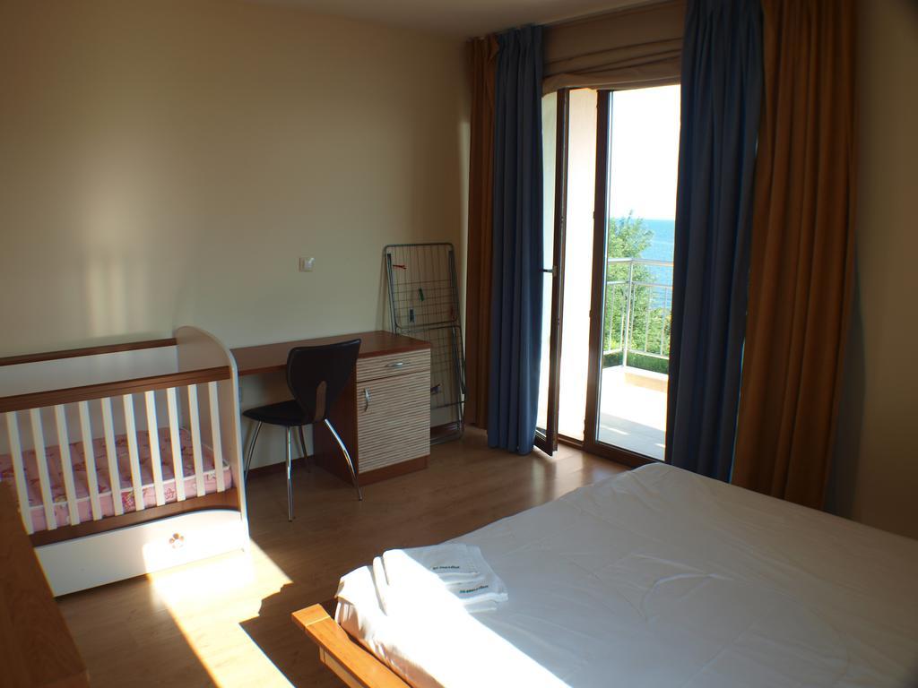 Nessebar View Apartament Стая снимка
